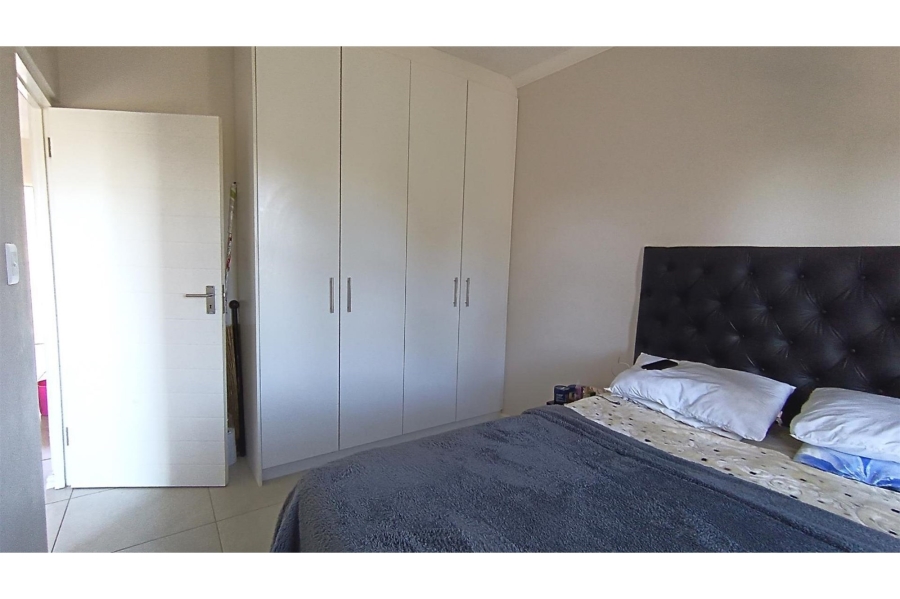 2 Bedroom Property for Sale in Flamingo Vlei Western Cape